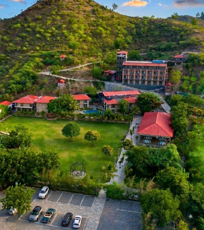 The Divine Hills Resorts